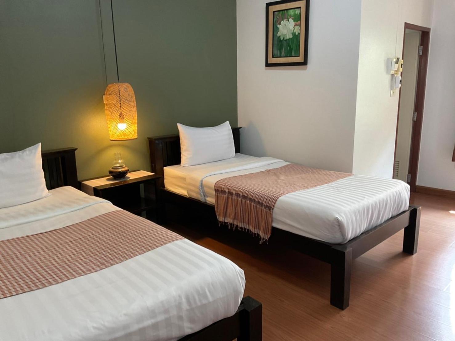 Baan Klang Vieng Курортный комплекс 3*